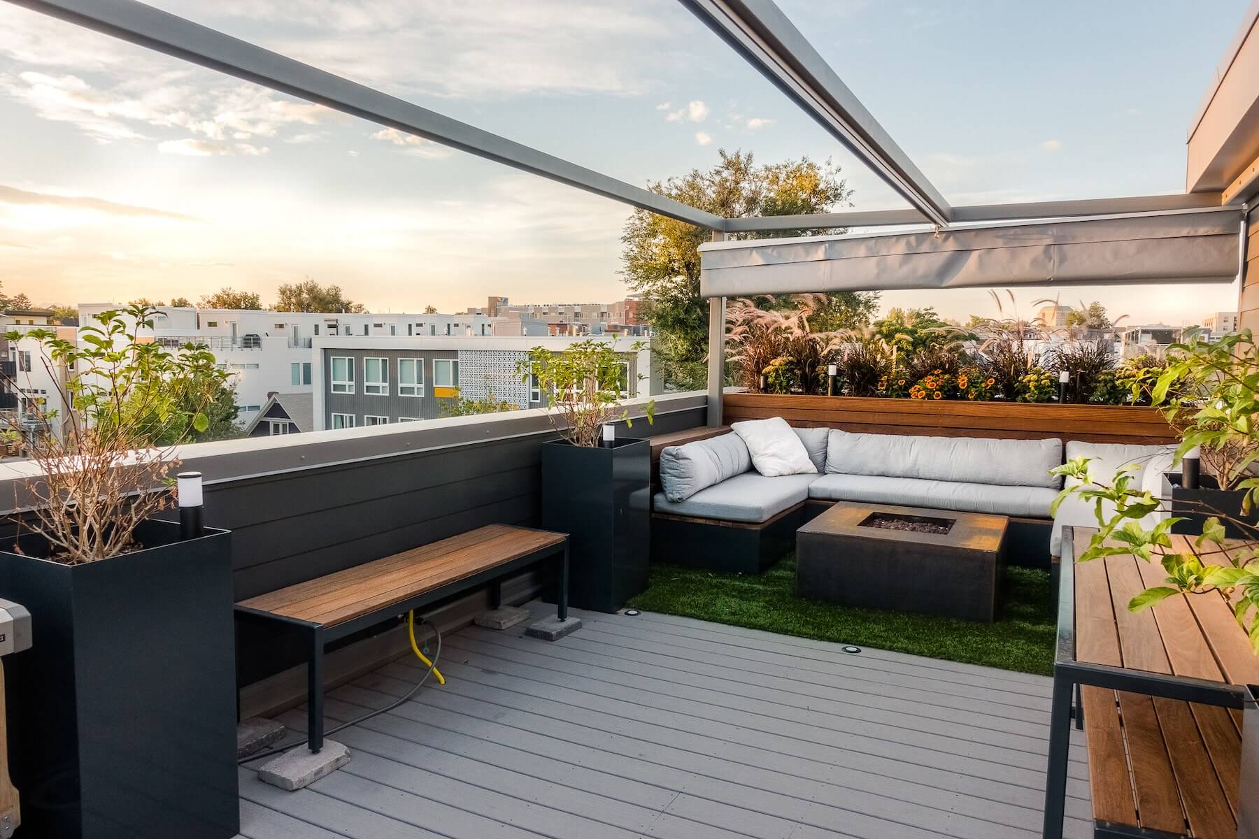 Retractable Canopy